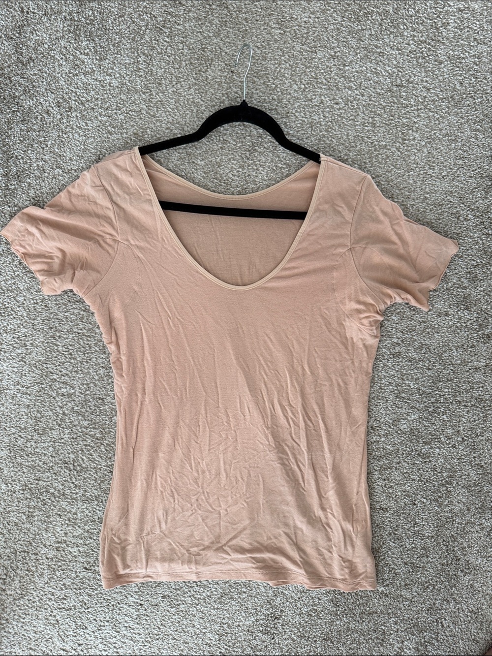 Everyday Scoop Neck Tee in Tan WITH BUILT IN UNDERARM PADS